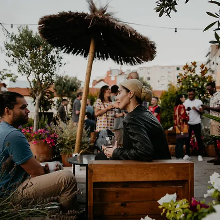 Secret Patio بيت شباب Lisboa