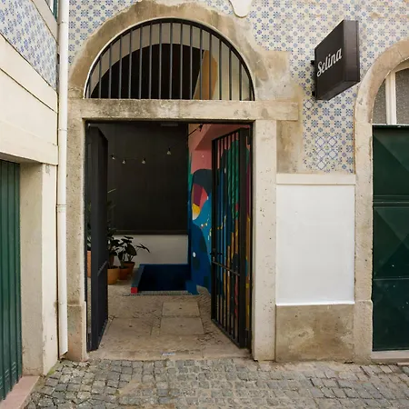 Secret Patio Hostel *