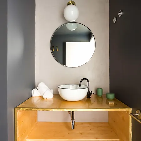 Selina Secret Garden By Ikigai Global Hospitality ליסבון