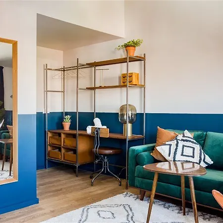 Secret Patio Hostal *