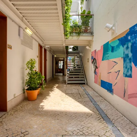 Selina Secret Garden By Ikigai Global Hospitality * リスボン